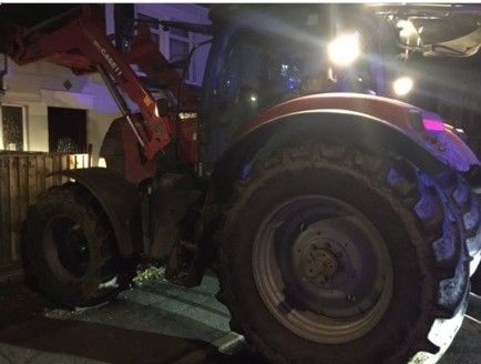 Six police cars and helicopter involved in 16km/h tractor chase