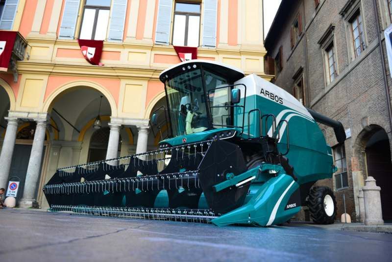 Check out this 'Chinese' combine, with an Italian twist
