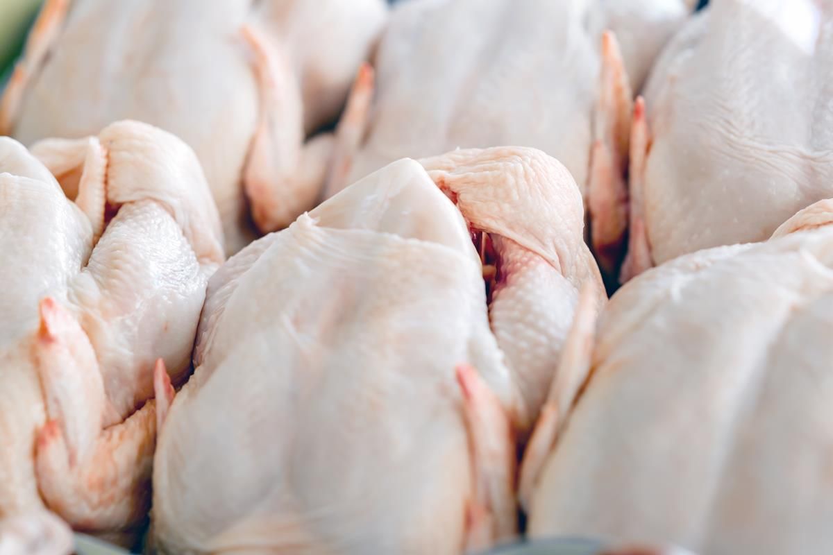 Government loosens controls on meat imports from Brazil