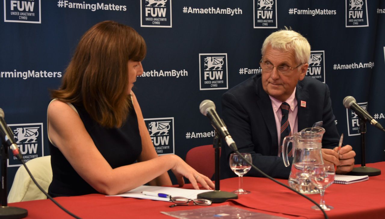 Royal Welsh: Showgoers enjoy constructive discussion with Cabinet Secretary