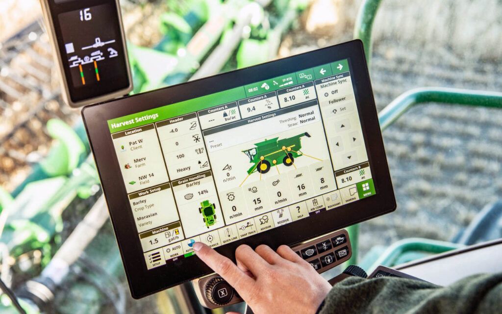 The new G5 family of screens is said to be clearer and offers greater processing power although the actual performance isn’t specified