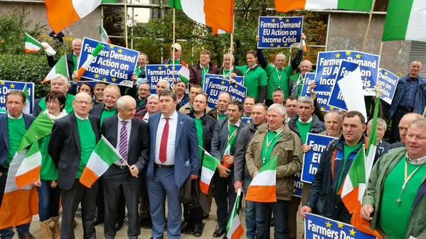 Farmers invade Brussels ahead of Extraordinary Agriculture Council meeting