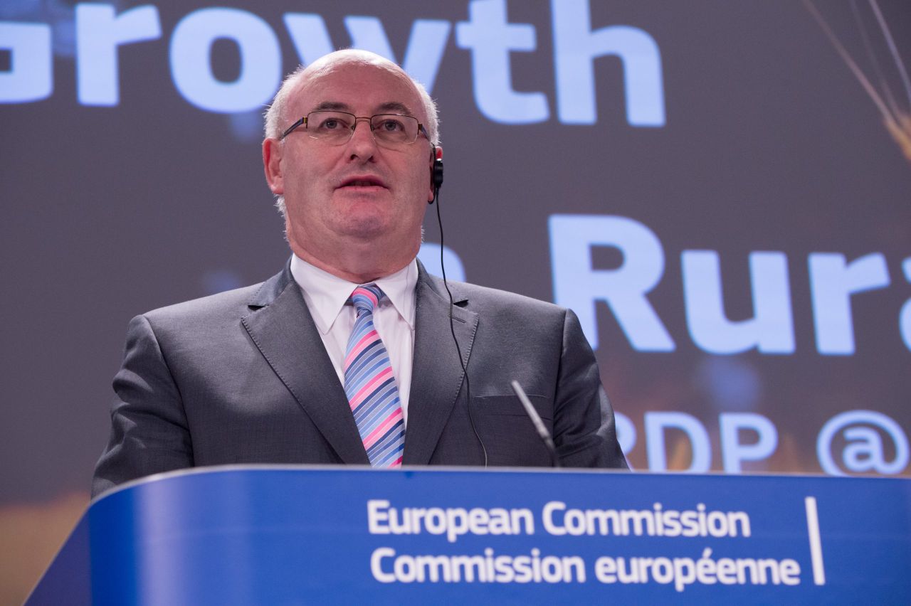 Commissioner Hogan to talk Brexit as he visits the North tomorrow