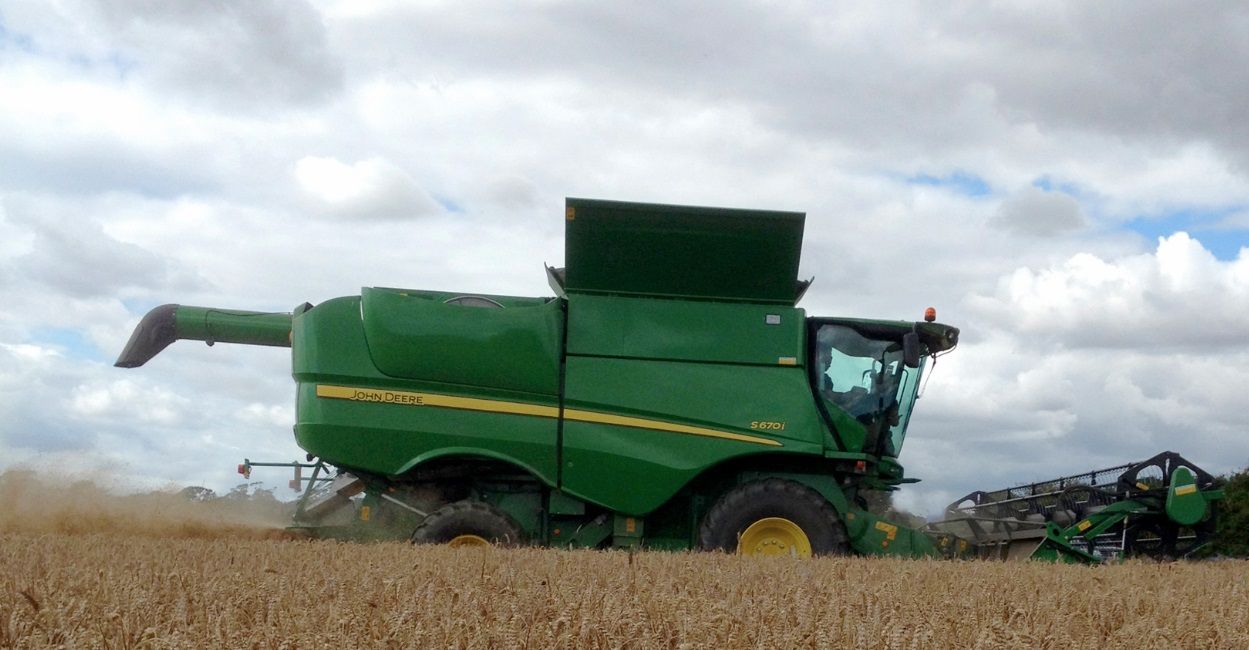 New John Deere combine developments for 2015