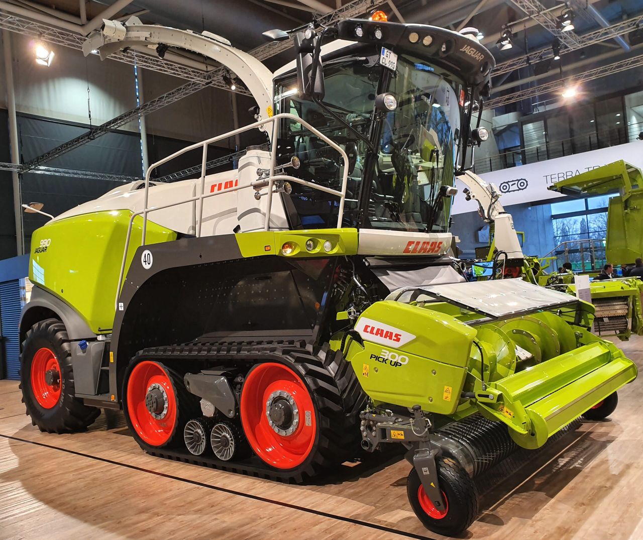 925hp flagship Claas forager unveiled at Agritechnica