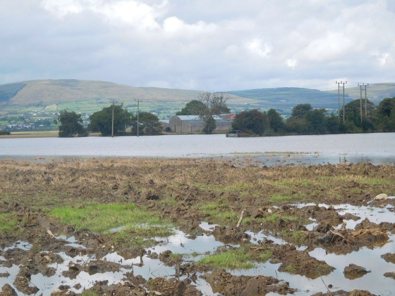 Scientists: Ireland and UK face ‘a wetter, damper and mouldier future’