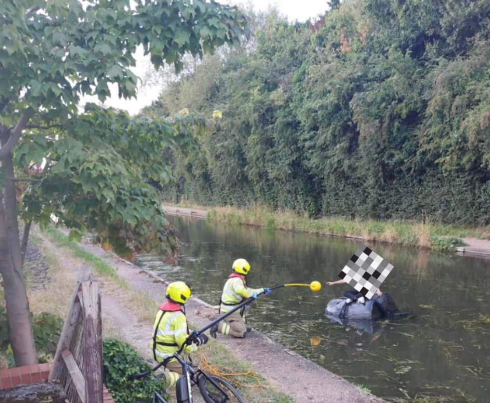 Child rescued from floating hay bale on Grand Union Canal