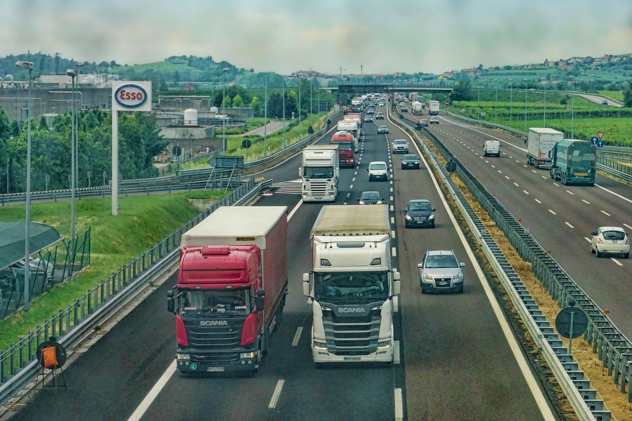 'UK parliament should have comparable oversight and scrutiny of future trade deals'