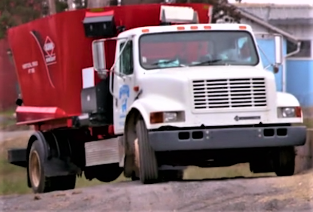Video: Watch this manure-powered feed lorry in action