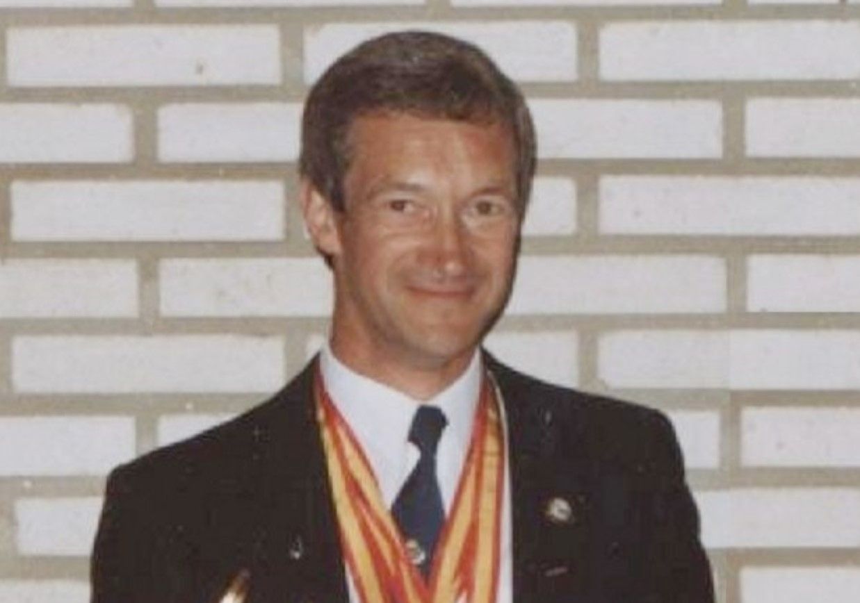 Tributes paid following tragic death of former ploughing champion
