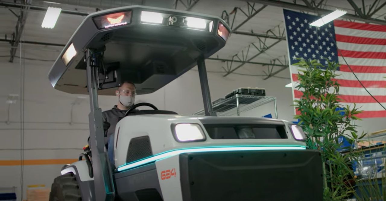Machinery ‘Monarch’: Fully electric autonomous tractor unveiled