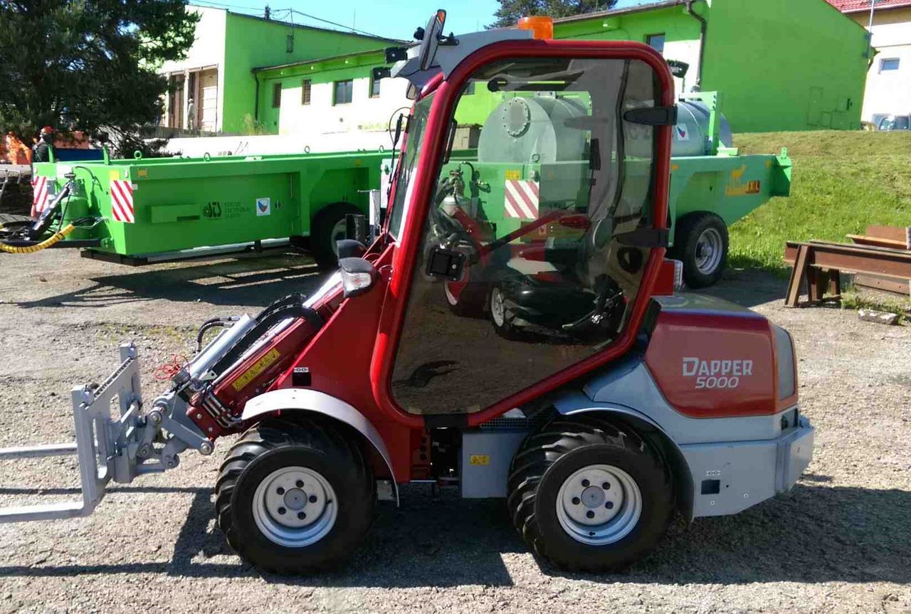 Miniature loader is a 'Dapper' addition to the market