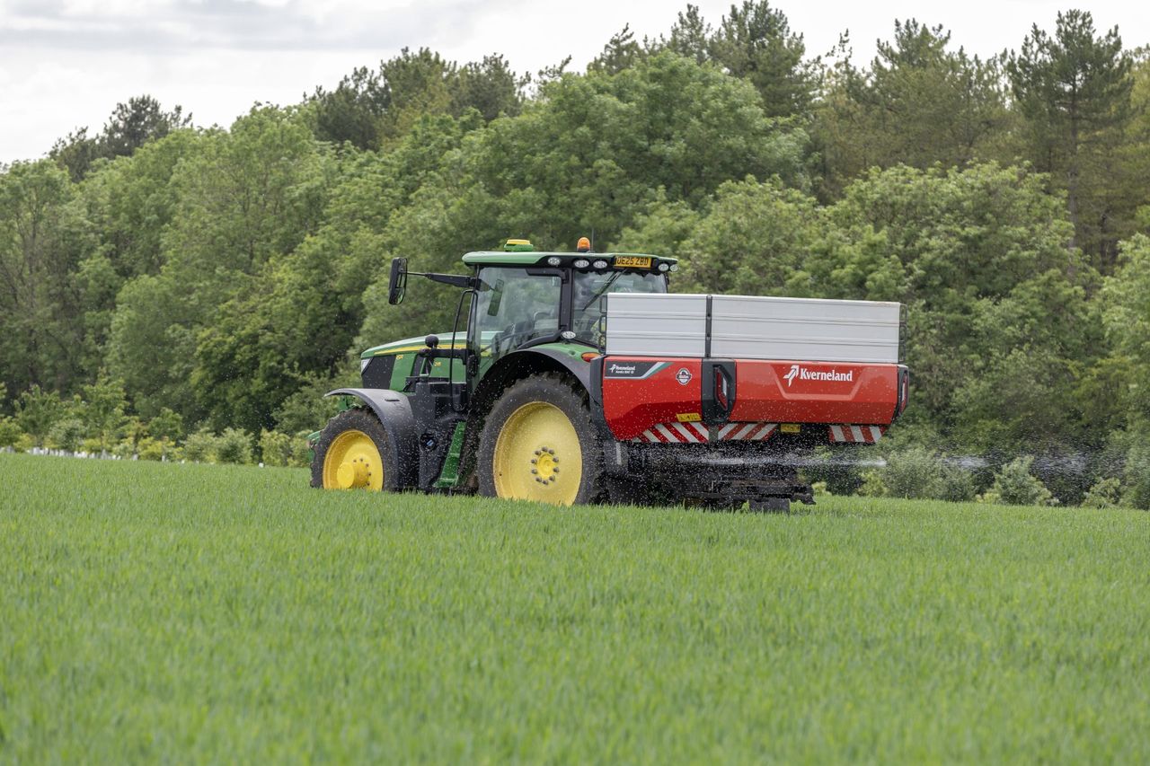 Kverneland claims greater spreading performance with new spreader