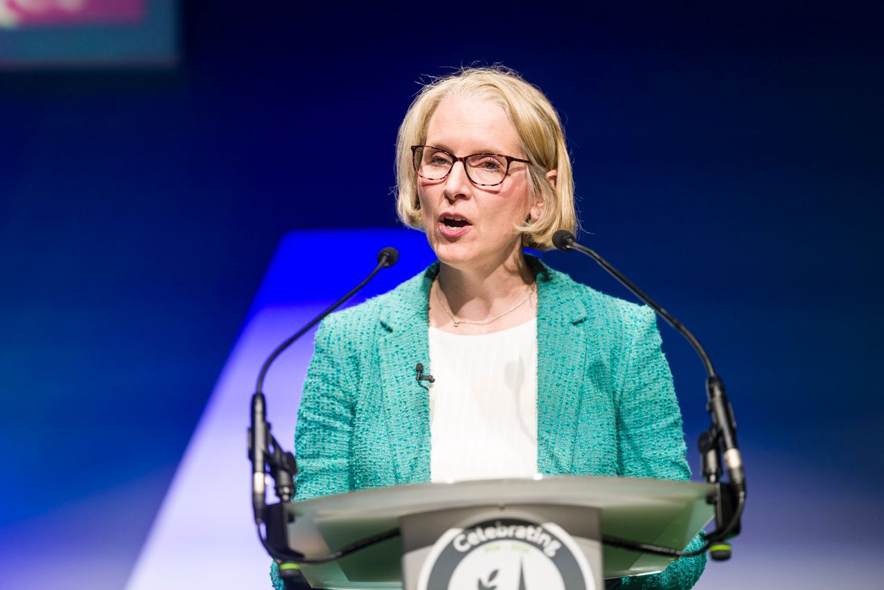 Defra announces SFI application windows at Oxford Farming Conference