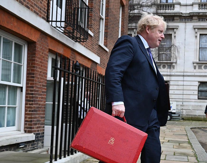 Britain and Canada secure £20 billion post-Brexit rollover trade deal