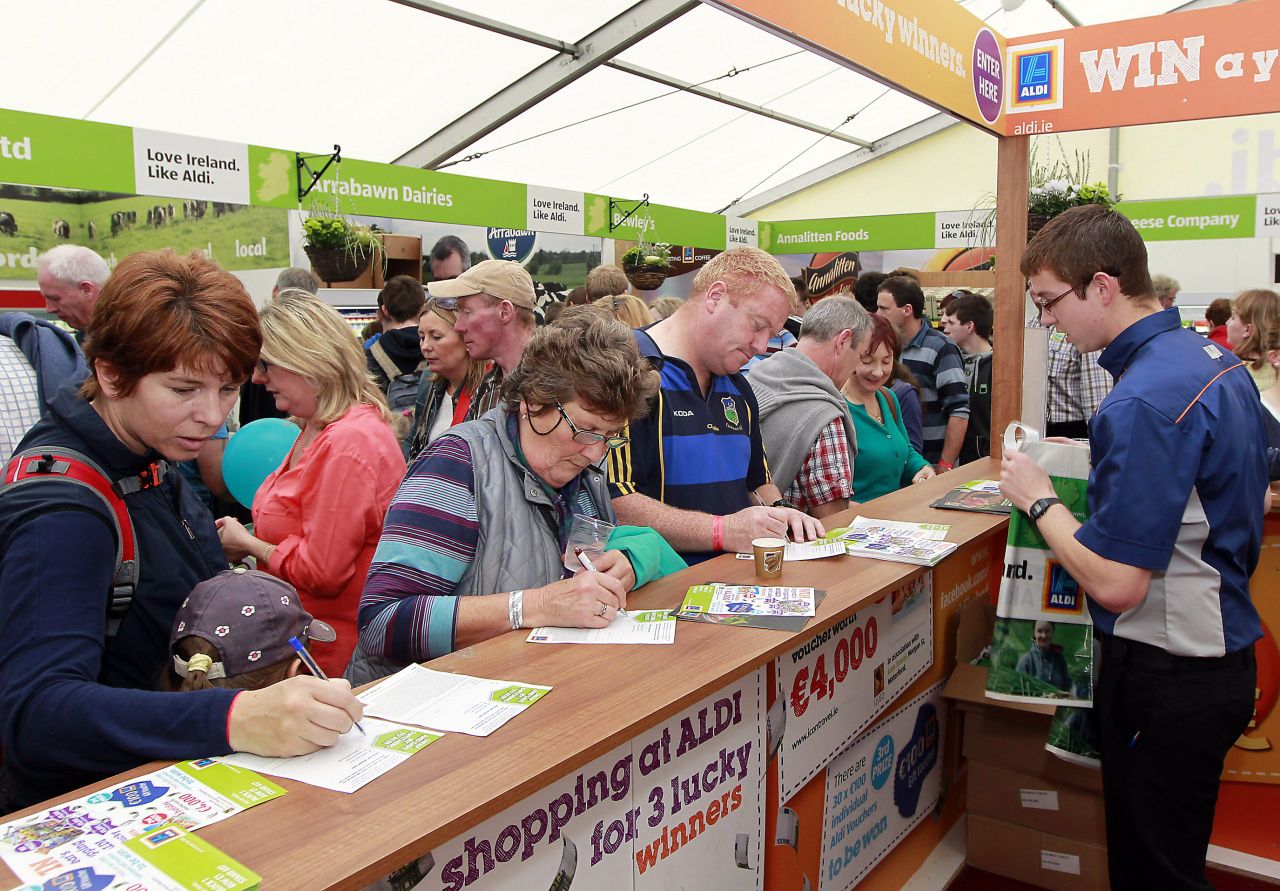 Aldi brown bread bake off at Ploughing