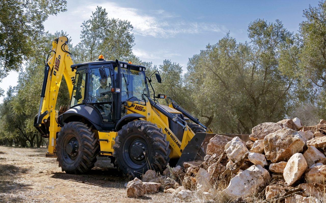 New Holland stresses versatility of the backhoe loader