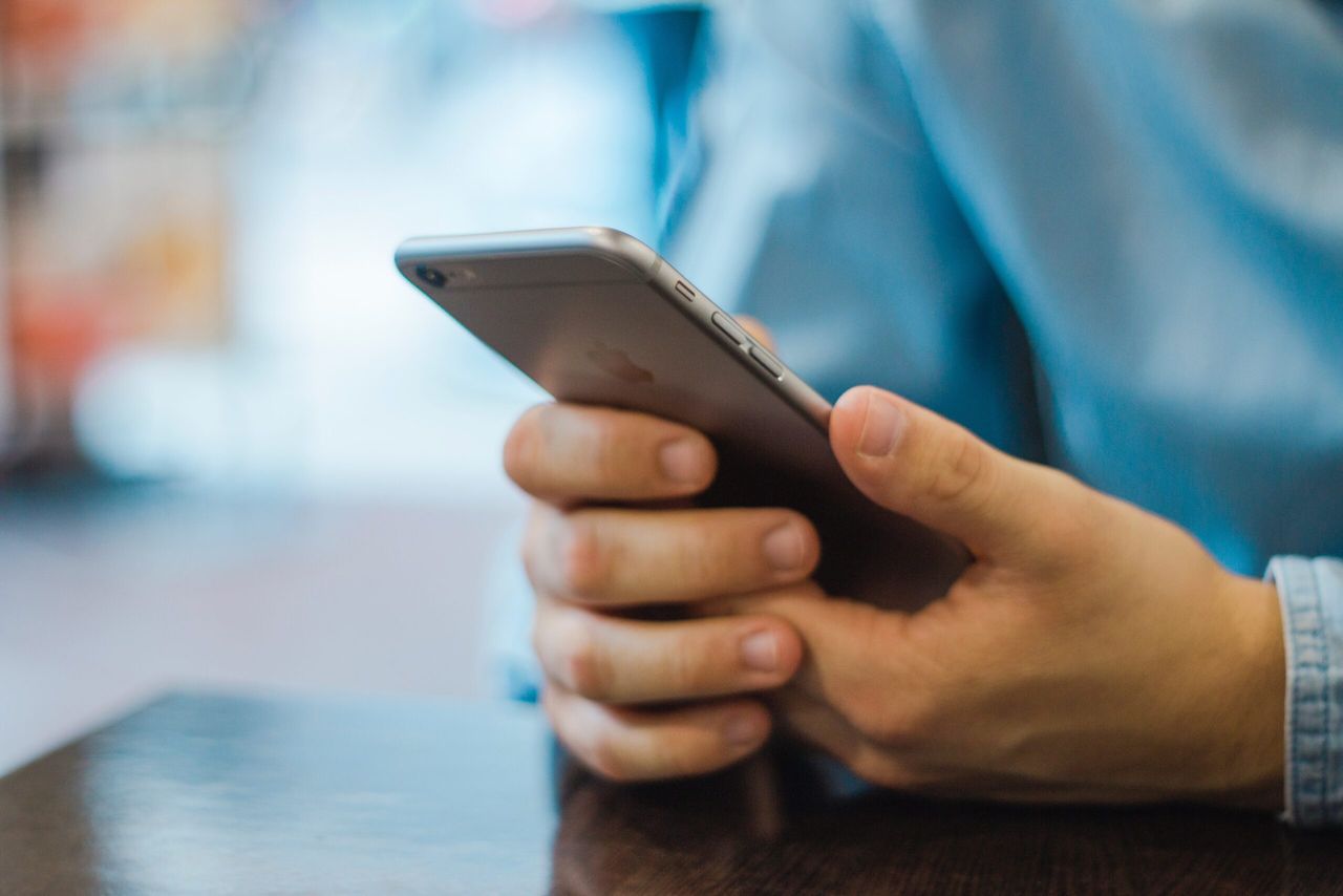 Across the Hedgerow: Rural lockdown companionship service launched in NI