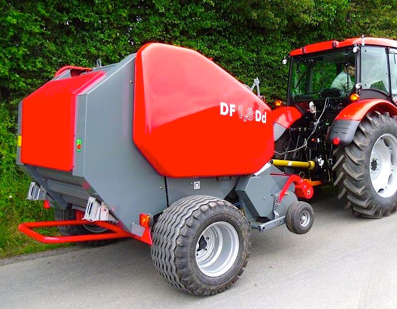 New Unia fixed chamber baler introduced