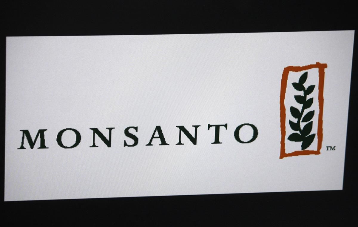 Monsanto to acquire European farm software company