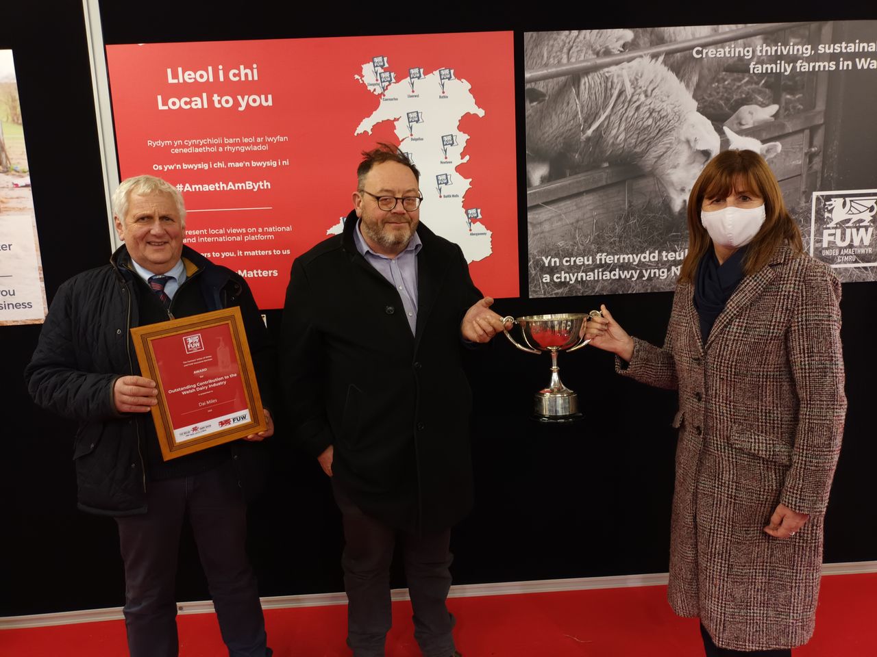 Pembrokeshire farmer wins FUW special dairy award