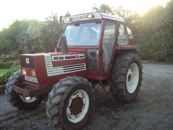 Need a second hand tractor for under €10,000? Here's what Donedeal has to offer