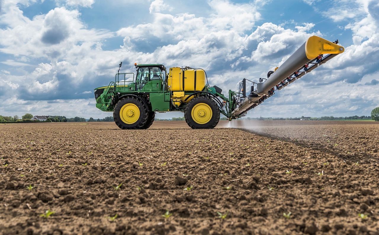 '5 times stronger than steel': Big Deere to debut at 'Cereals'