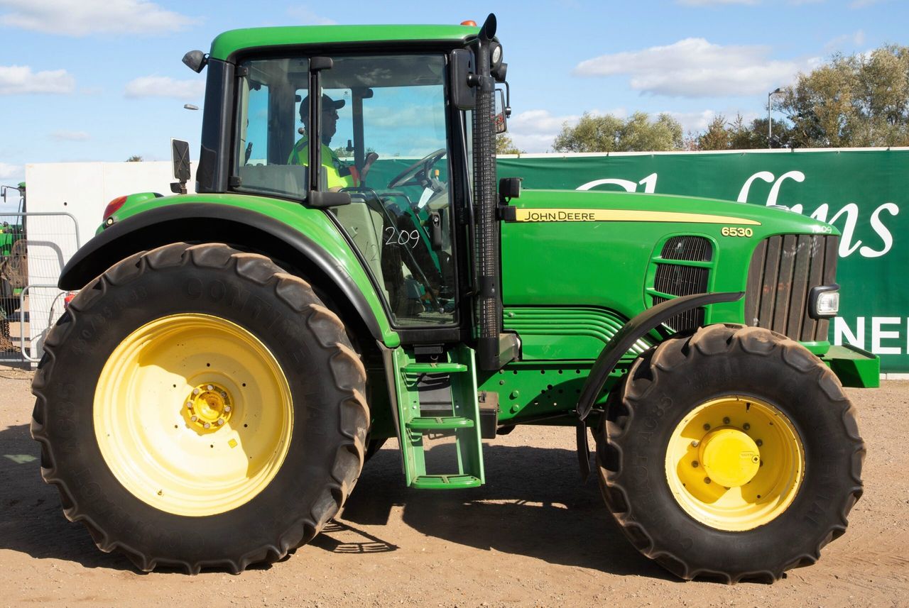Auction report: Thirsty for a ’30’ at this sprawling sale?