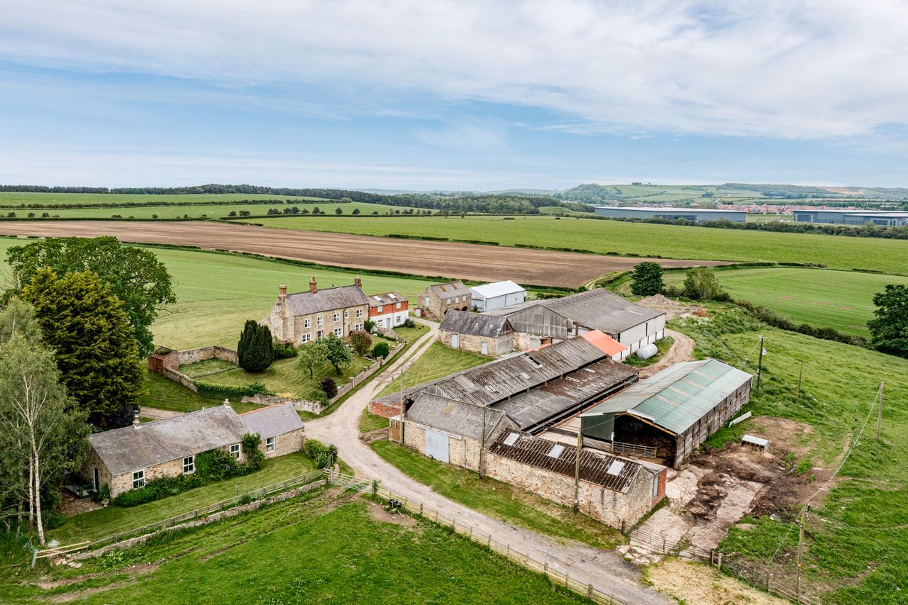 GSC Grays brings Tursdale House Farm to the market for £3.25m
