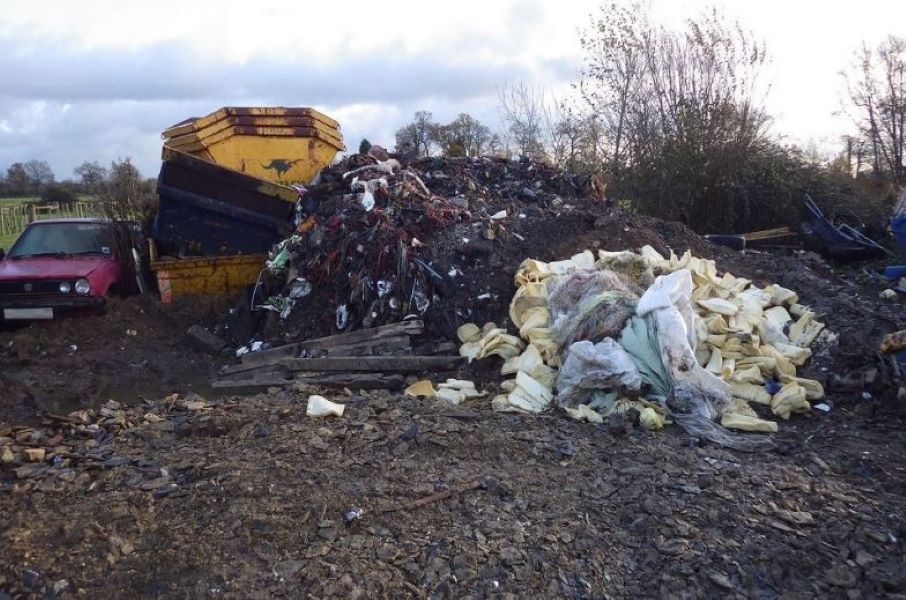 Man wanted for illegal waste activities on Cotswolds farm