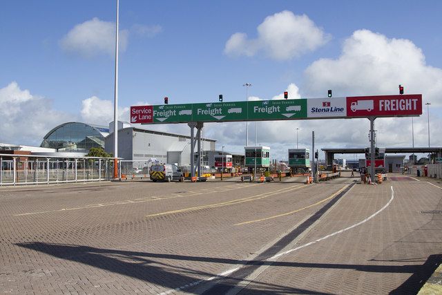 Welsh farmers set to protest against ‘subsidised Irish beef’