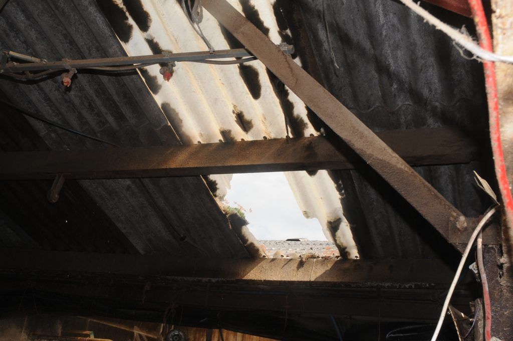 Farmer fined after worker dies from roof fall