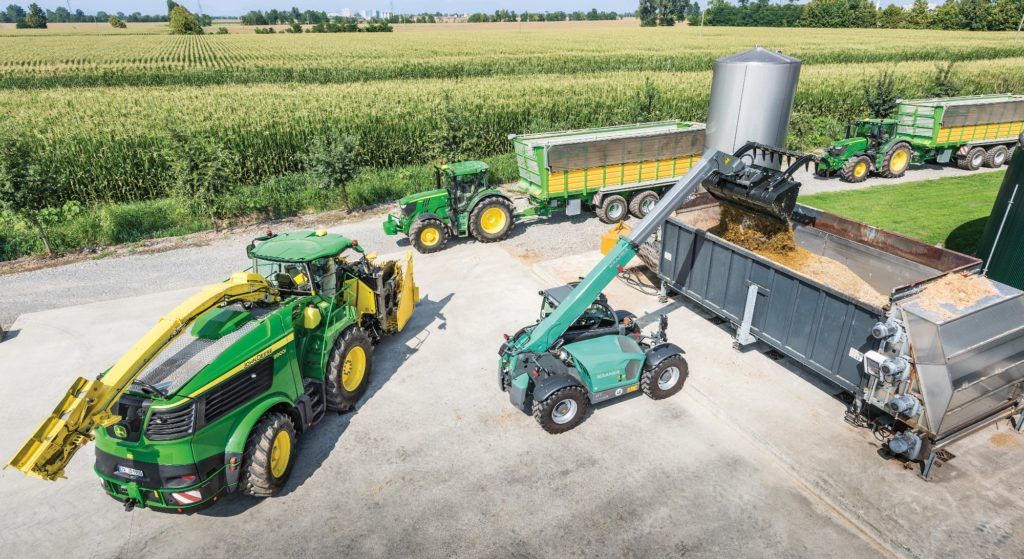 AgriScot: Flagship 970hp John Deere forager makes its public debut
