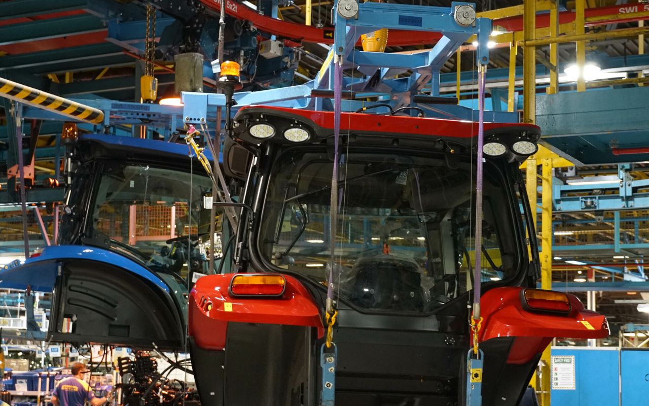 Union’s anger as New Holland offers 4% pay rise