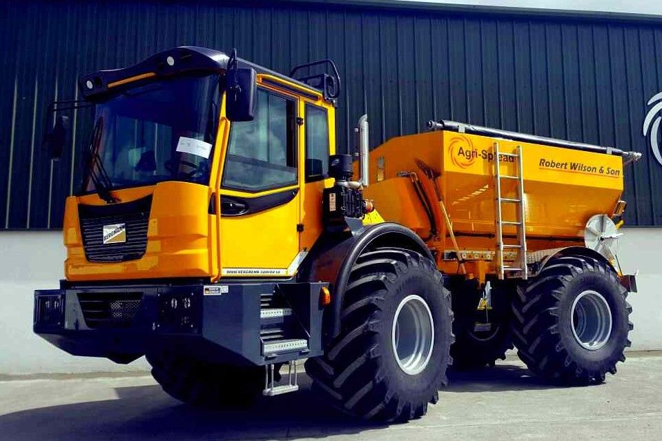 Is this the ultimate way to spread your lime or fertiliser?
