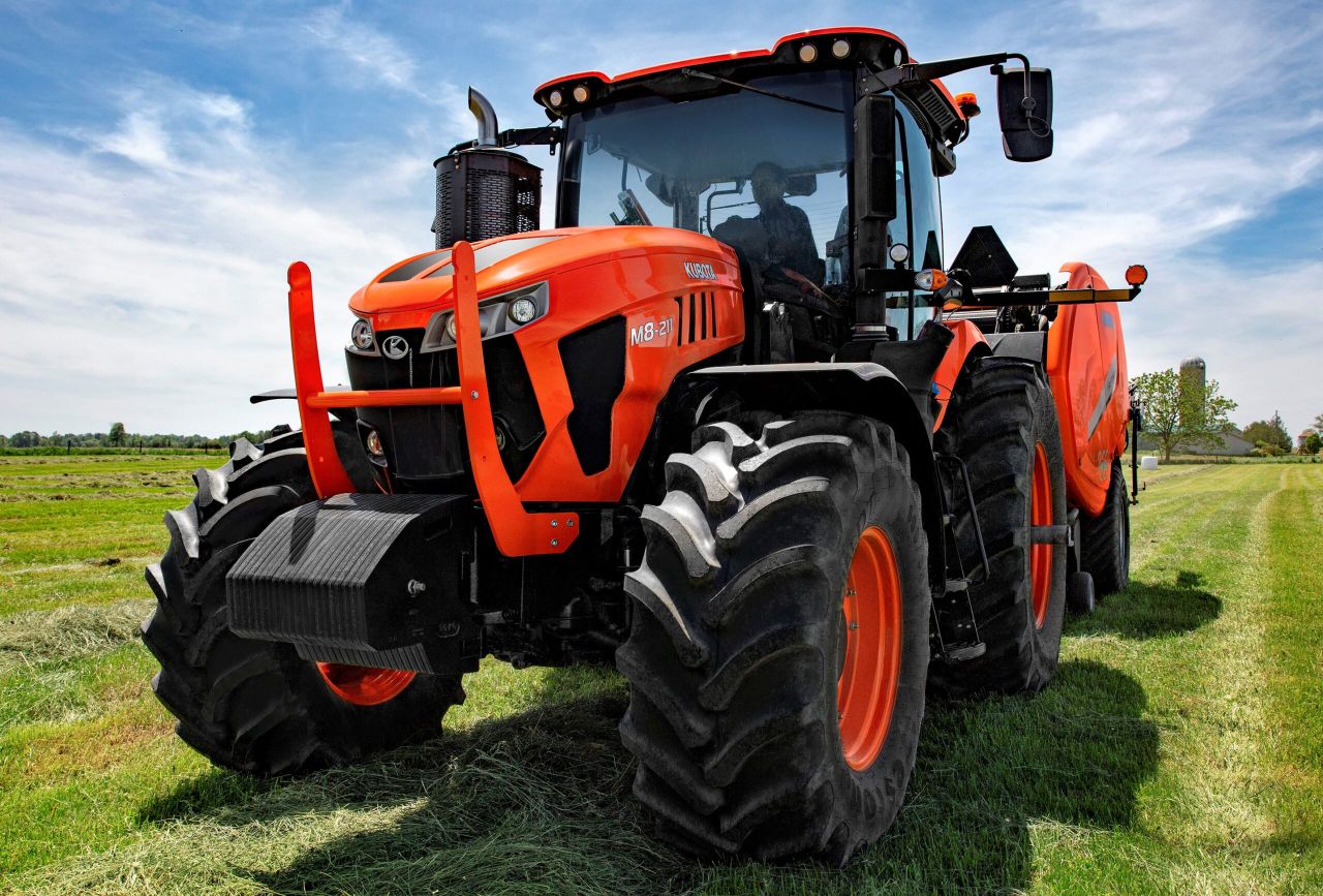 Pics: New 200hp+ Kubota tractors break cover
