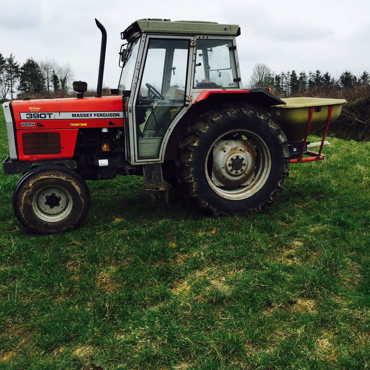 New Massey 4700 models set to replace the 300 series