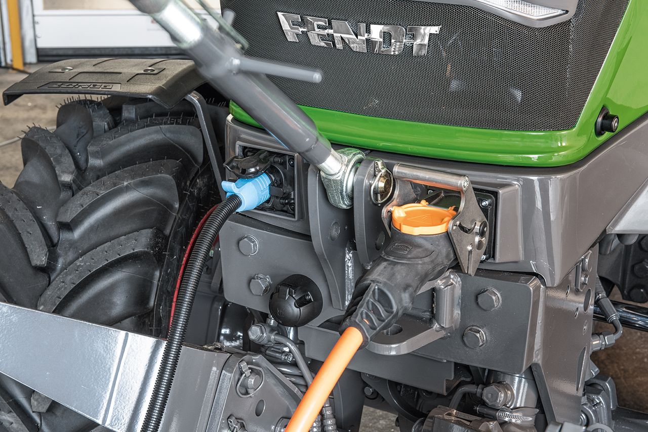 100% electric tractor from Fendt runs for '5 continuous hours'