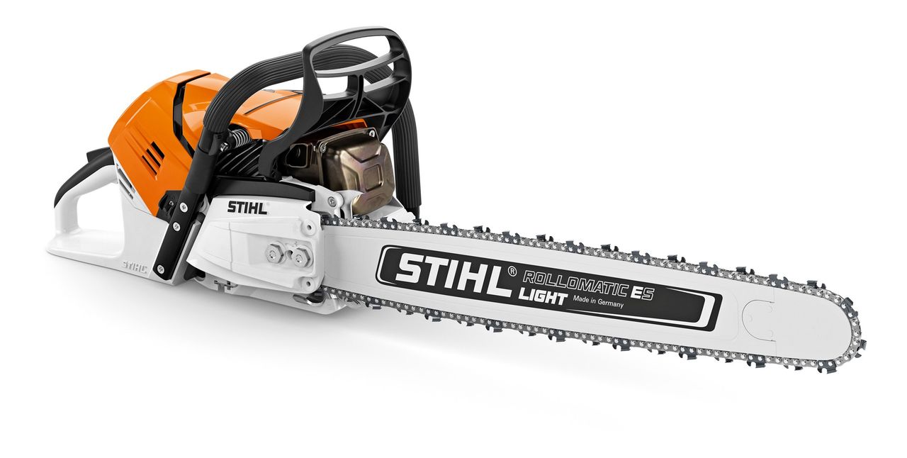 A first for chainsaws: Rev up with electronic fuel injection