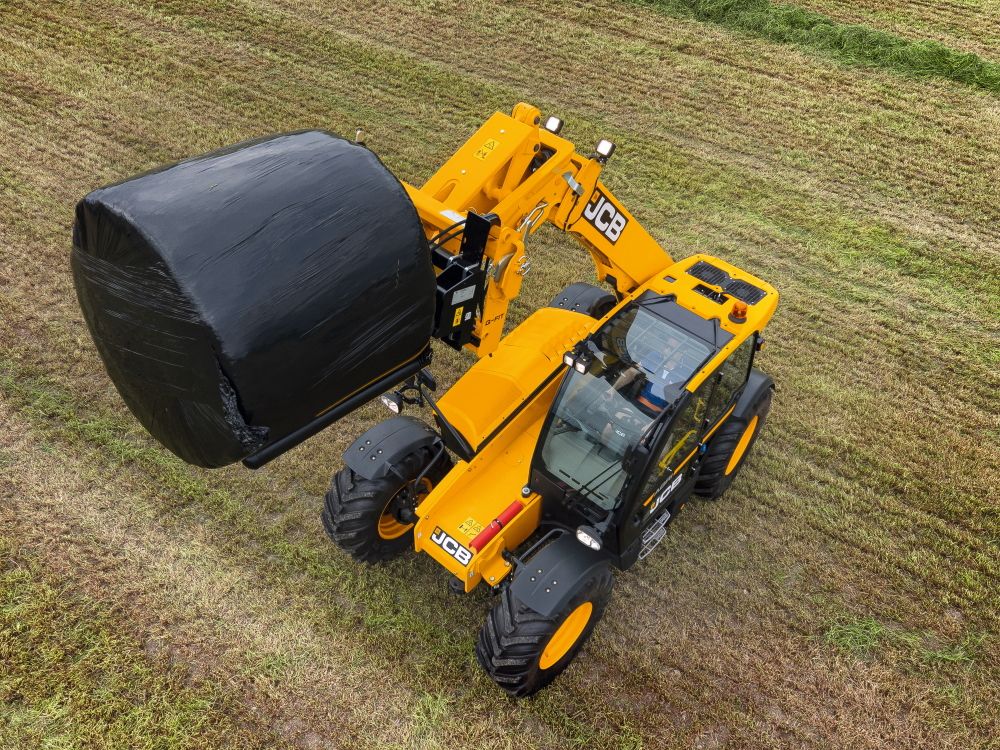 Think you can ‘handle’ this: JCB unveils nimble new ‘livestock’ Loadall