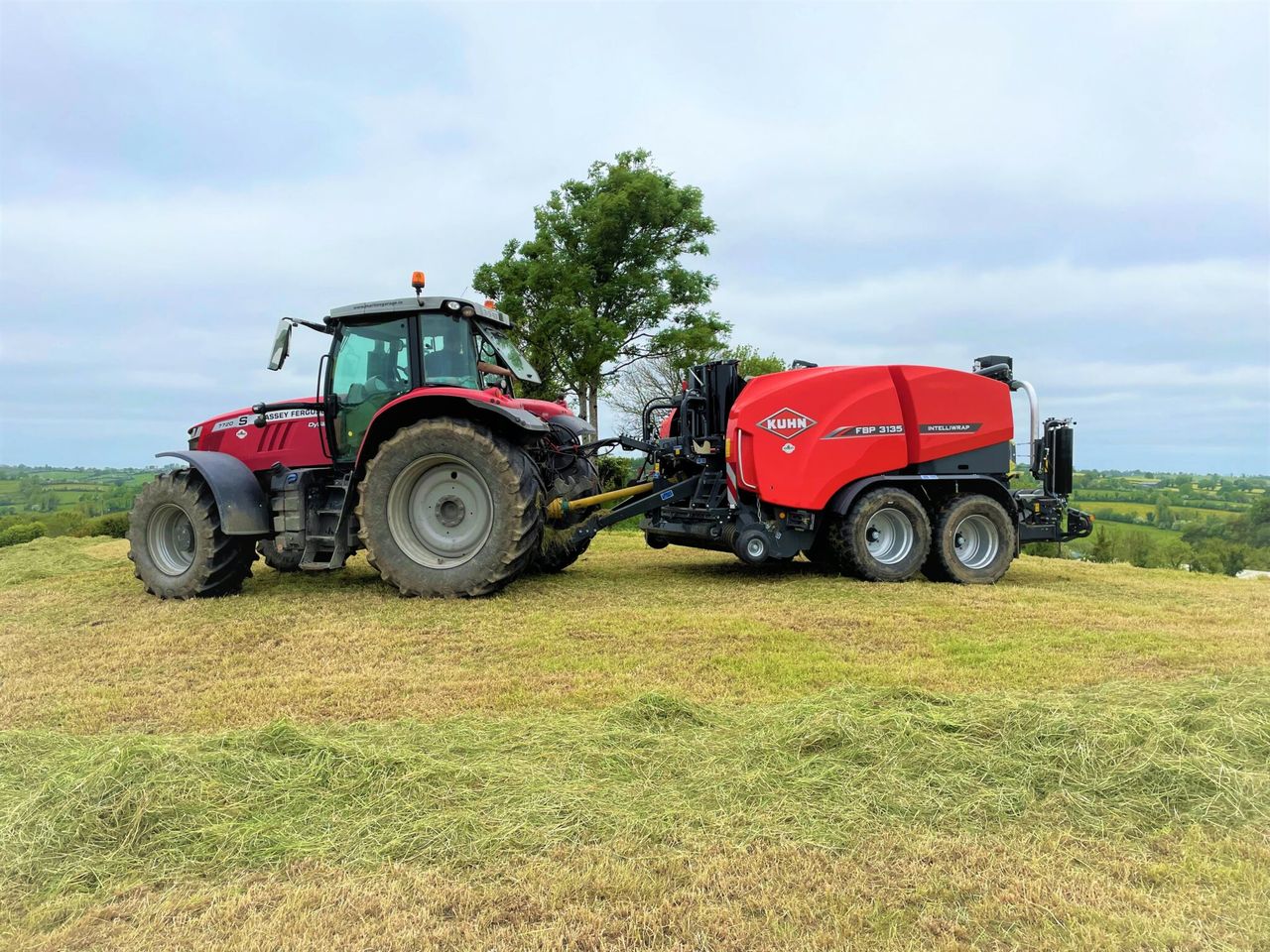 Video: Combi round baler making no-net silage in Cavan