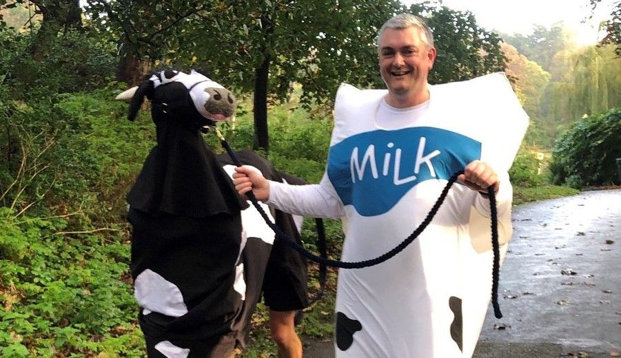Quirky cattle vets' parkrun raises thousands for Send a Cow