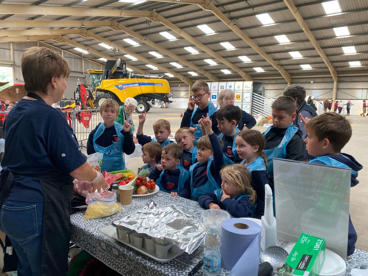 1,100 school children learn about Welsh red meat production