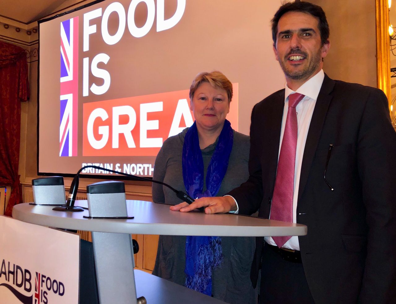 UK's £3 billion agri-food exports celebrated at AHDB’s 'British Meat Dinner'