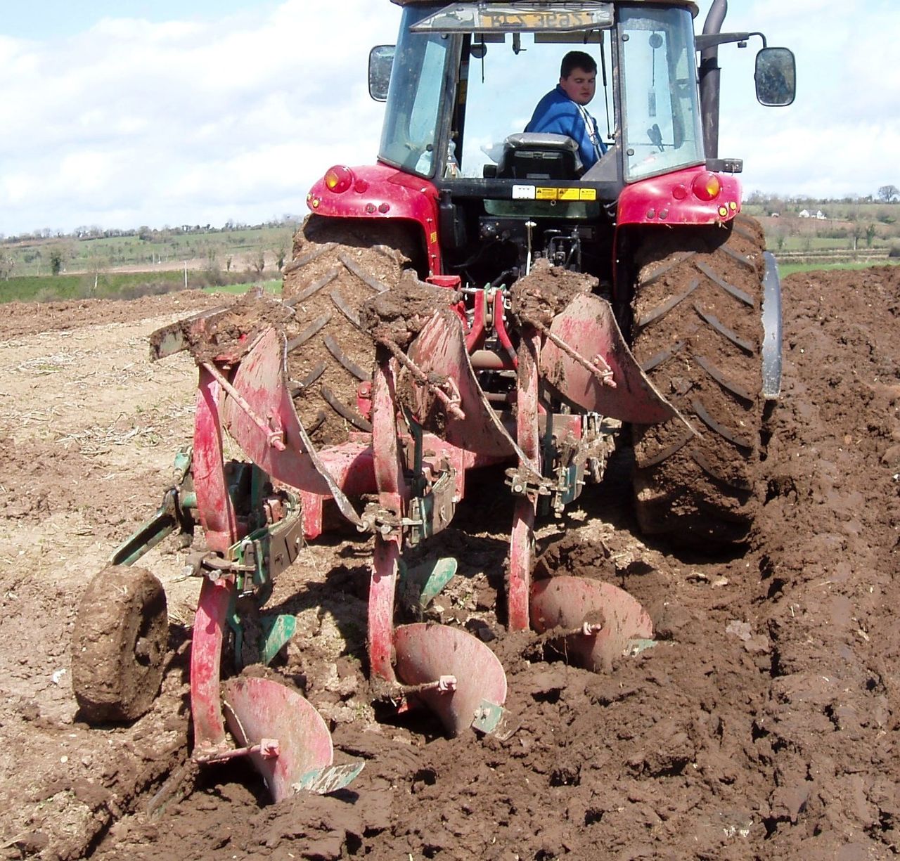 Does no-till farming really mitigate the impact of climate change?