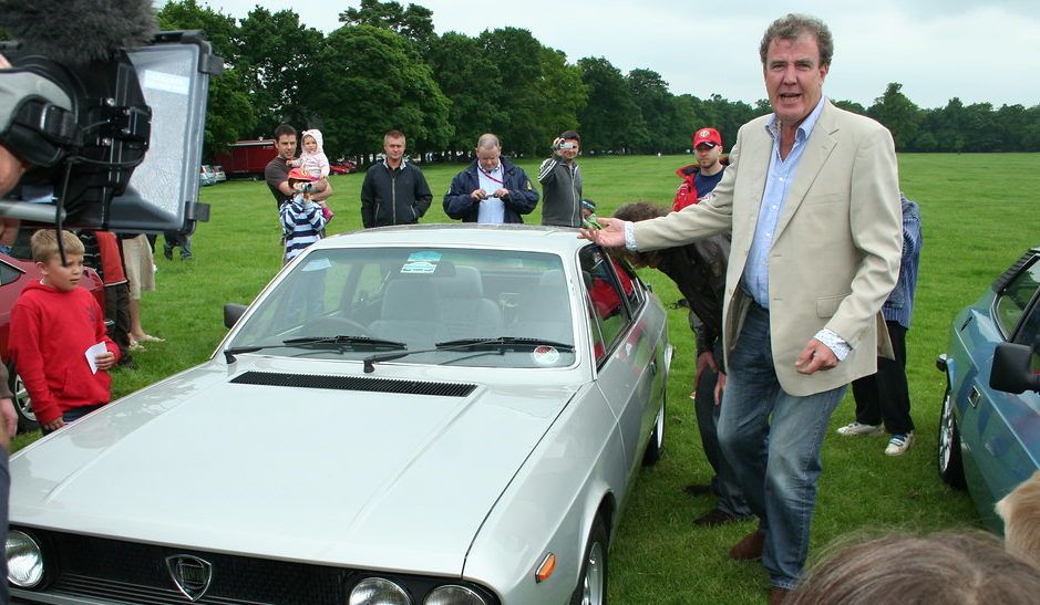 Jeremy Clarkson trades Toyotas for tractors in new farm show