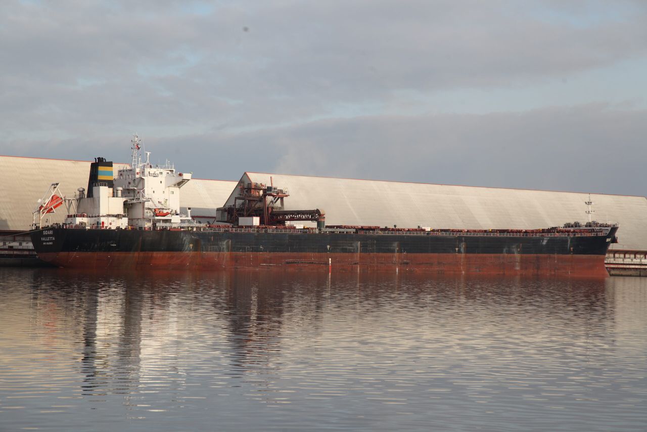 Largest shipment of UK grain this year sets sail