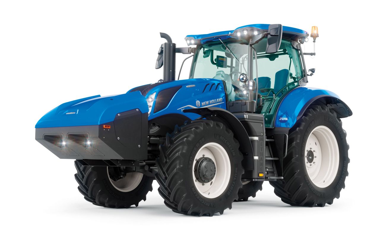The methane powered version of the T6.180 is now available with Dynamic Command