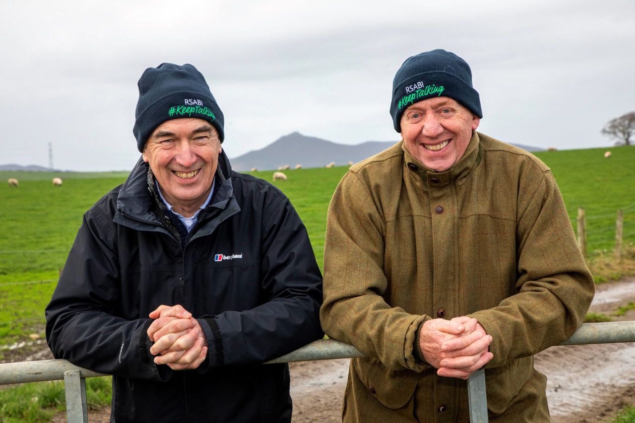 Two Scottish farmers urge others to get health checks after cancer diagnosis