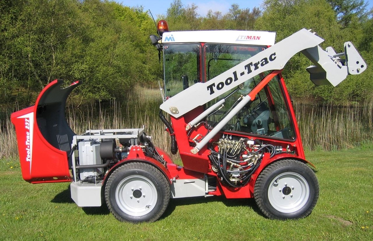 Video: Watch the 'Tool-Trac' put through its paces